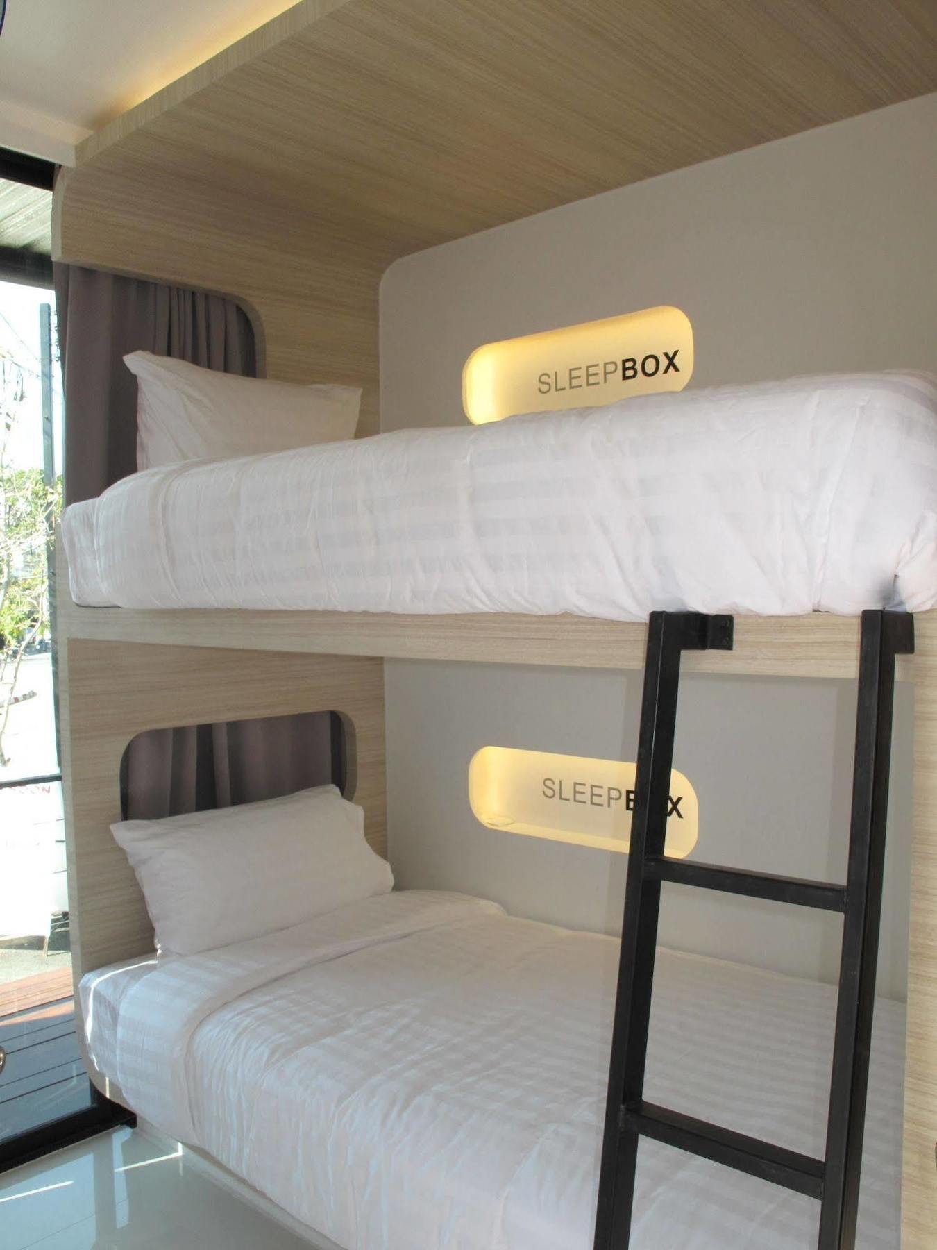 Sleepbox Chiangmai Hotel 清邁 外观 照片