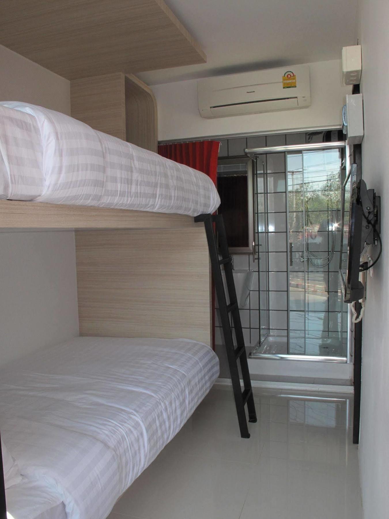 Sleepbox Chiangmai Hotel 清邁 外观 照片